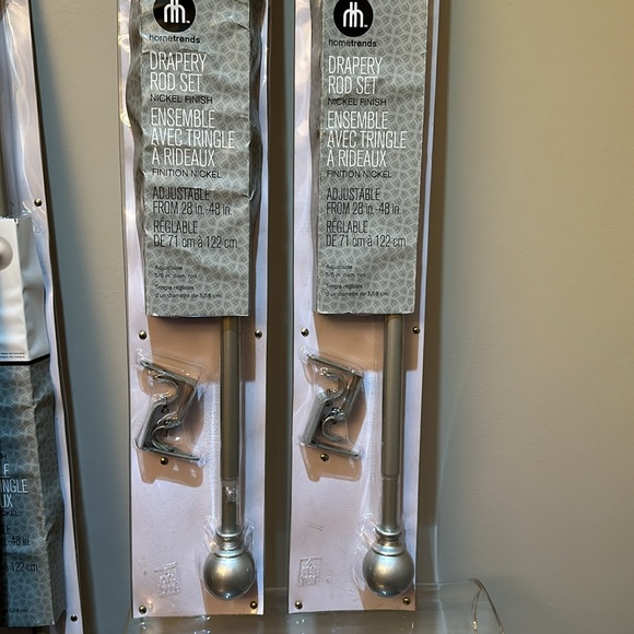 Drapery Rod set nickel finish Home trends 28”-48”, BNIB - Picture 5 of 6